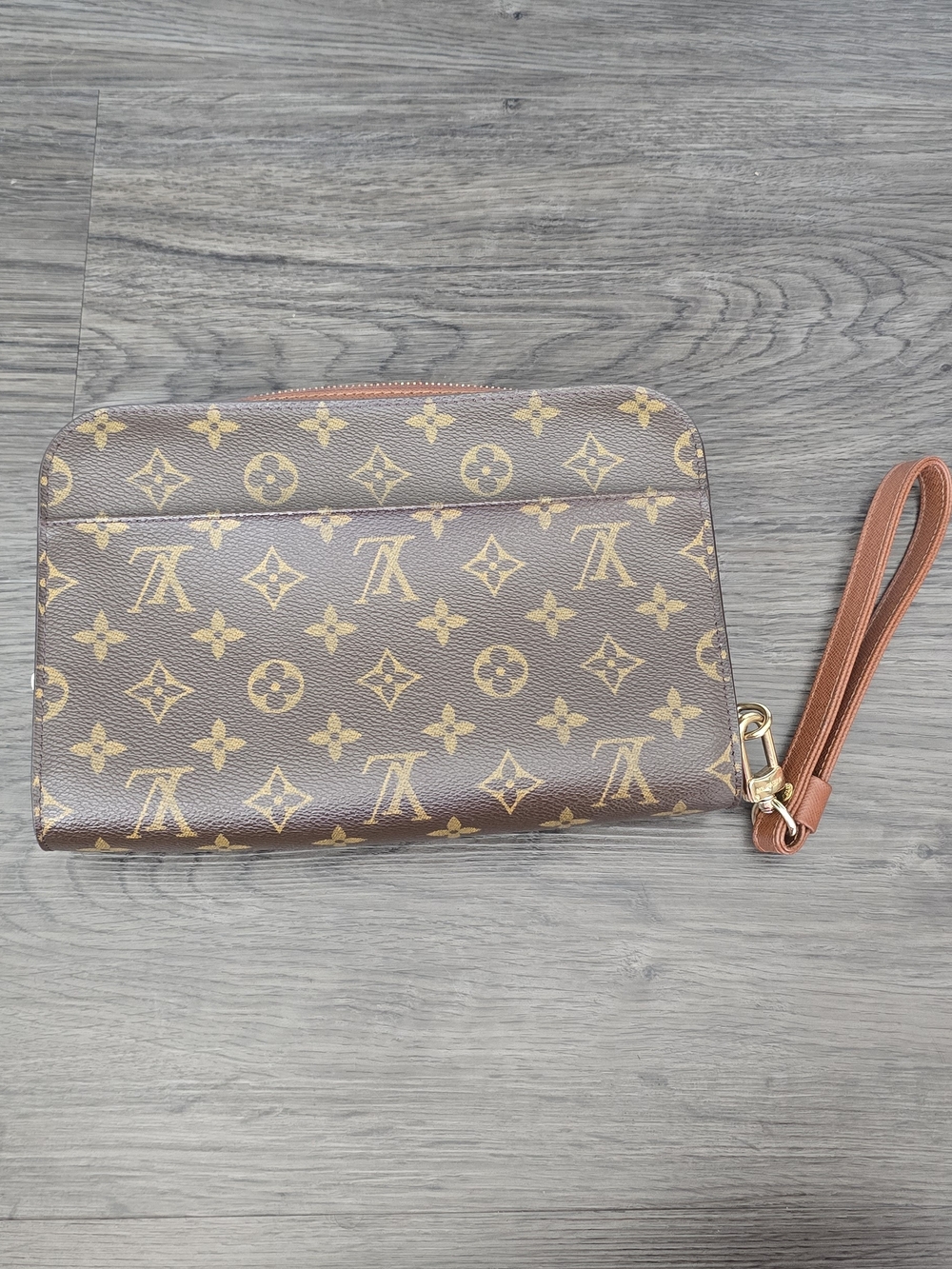 Louis Vuitton Brown and Gold Monogram Wristlet Pouch - Picture 2 of 14
